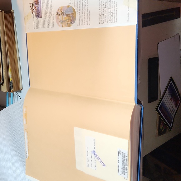 Reader's Digest 'Country Ways' Coffee Table Book - Great For Home Schooling! - Picture 6 of 6